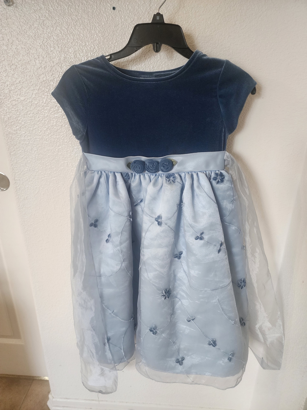 Girls 6X Blue Velvet Princess Dress Cinderella Inspired Halloween Costume